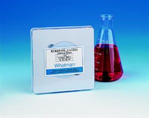 Picture of Cellulose Nitrate Membrane Circle, plain, 0.45 µm pore size, 47 mm 7184-004