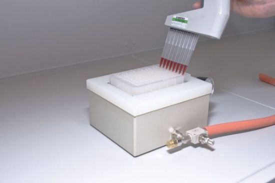 Picture of Chromab. Multi 96 vacuum manifold 738630.M