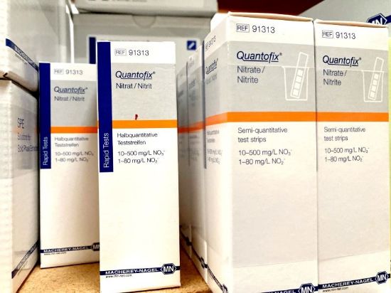 Picture of Semi-quantitative test strips QUANTOFIX Nitrate / Nitrite, 91313