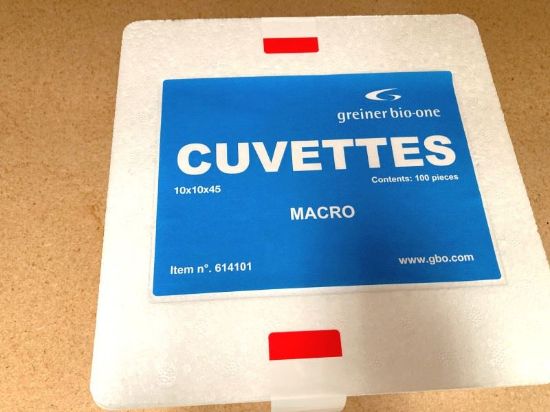 Picture of Macro Cuvettes 4ml 10x10x45m A1015