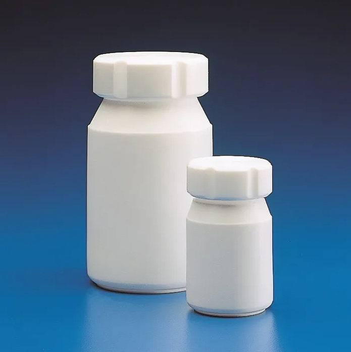 BOTTLES Solid PTFE 250 ml KAR745