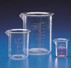 GRADUATED BEAKERS TPX 5 lt KAR1331