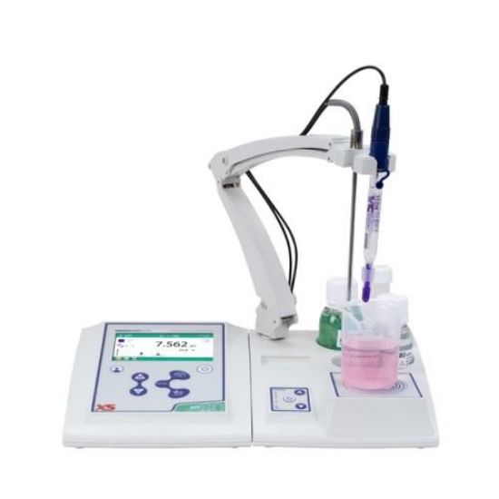 Picture of pH 80 PRO kit BASIC with pH electrode XS STANDARD, temperature probe NT55, S7/BNC 1 m cable, 50101422