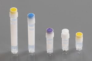 Picture of 2.0 mL Cryogenic Vial, Self-Standing, External Thread, Sterile, 500 pcs/case, 607401