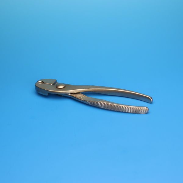 8mm Hand Operated Decapper 9310-08