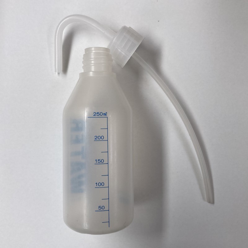 250ml Wash Bottle labelled WATER 3250-01